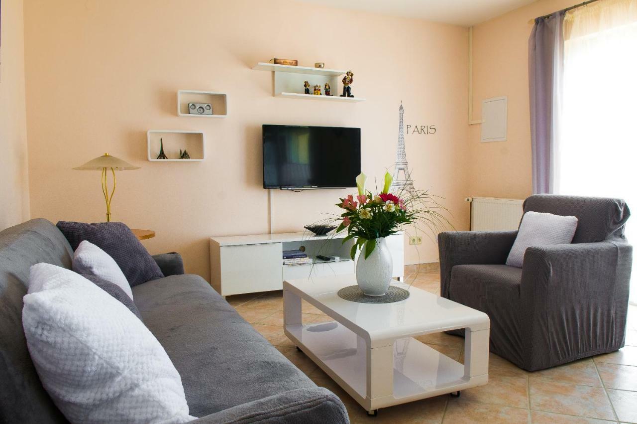 Maestral Suites Sibenik Bagian luar foto