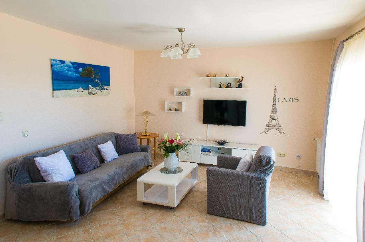 Maestral Suites Sibenik Bagian luar foto