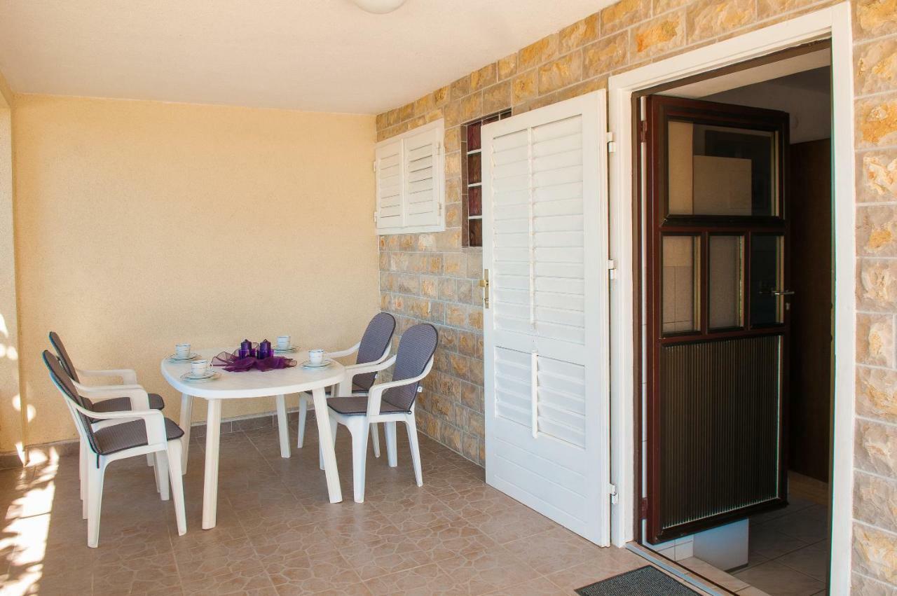 Maestral Suites Sibenik Bagian luar foto