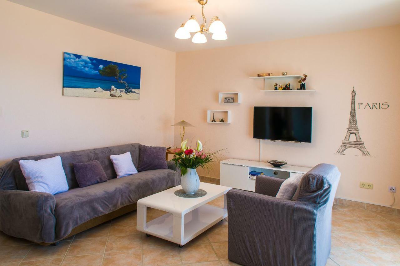 Maestral Suites Sibenik Bagian luar foto