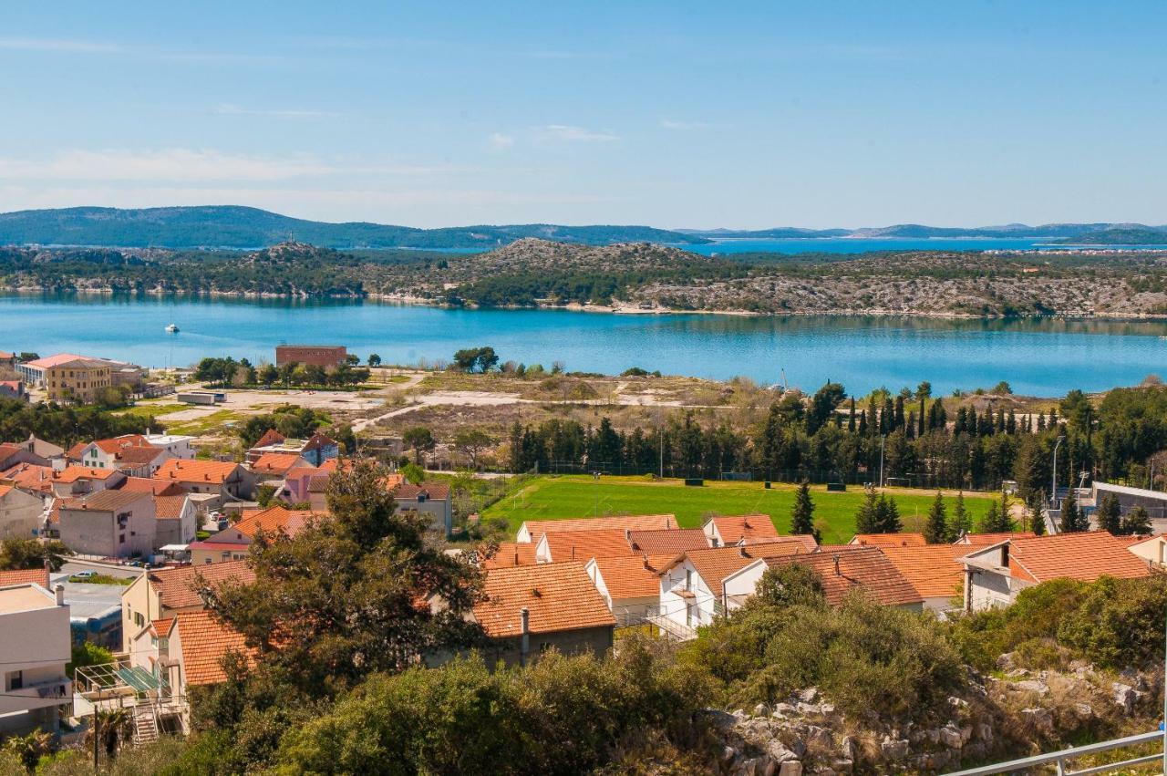 Maestral Suites Sibenik Bagian luar foto