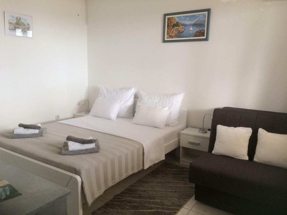 Maestral Suites Sibenik Bagian luar foto